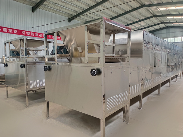 粉體隧道式微波烘干設備交付江西客戶 粉體隧道式微波烘干設備交付江西客戶